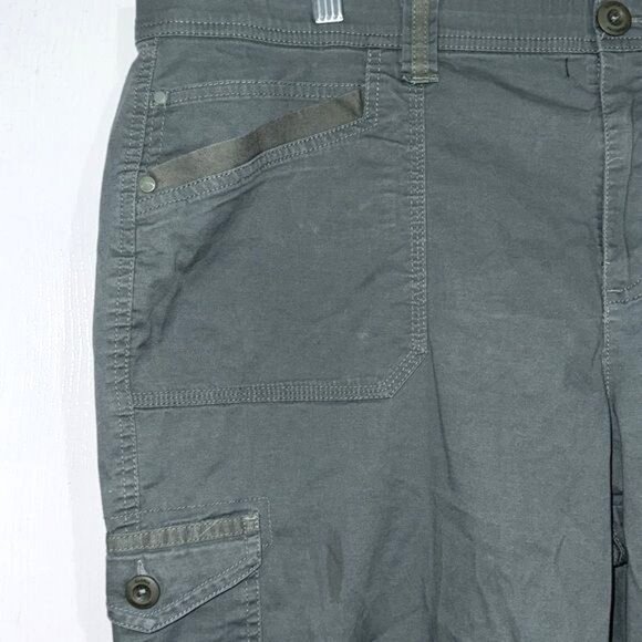 Gloria Vanderbilt Womens Cargo Capri Pants Size 18 Gray Cotton Blend - Picture 2 of 7
